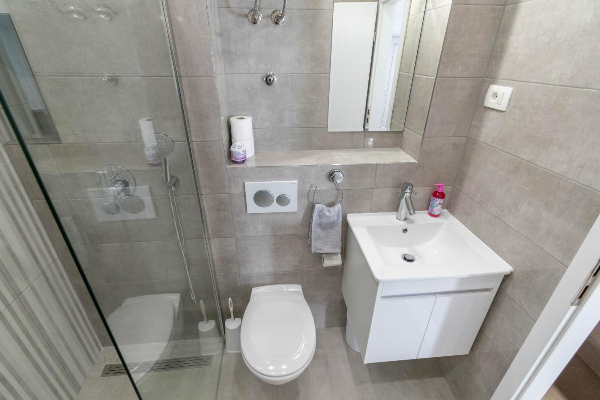 Apartment Kristina Dujmovic บาชกาโวดา ภายนอก รูปภาพ